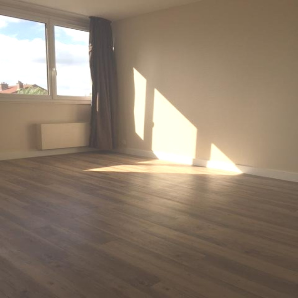 Offres de location Studio Nanterre 92000